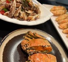 Secret-Recipe Drunk Crab Claws