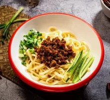 Braised Pork Noodles (Organic Zangxiang Pork)