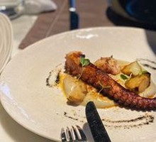 Spicy Charcoal-Grilled Octopus