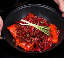 Sichuan-Chongqing Spicy Beef Tallow Hot Pot