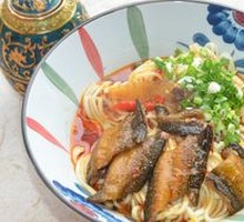 Pickled Chili and Doubanjiang Eel Noodles