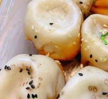 Xianggu Fresh Pork Pan-Fried Dumplings