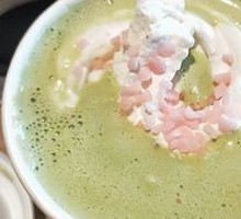 桃花满满风味抹茶拿铁