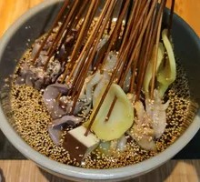 Spicy and Numbing Chicken in a Pot