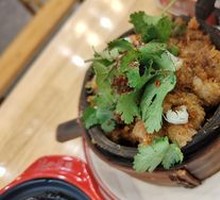 Steamed Pork Intestines with Rice Flour