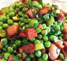 Peas with Preserved Pork