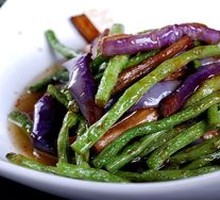 Stir-fried long beans with eggplant