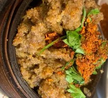 Steamed Beef in Bamboo Steamer