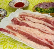 Tender Pork Belly with Sweet and Savory Flavor