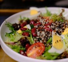 Quinoa Vegetarian Salad