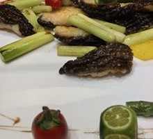 Colorful Shrimp-stuffed Morel Mushrooms