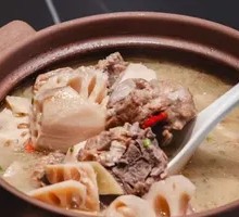 Honghu Nine-Hole Lotus Root and Pork Knuckle Soup