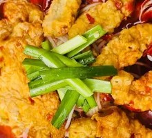 Crispy Pork Hot Pot Noodles