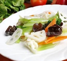 Stir-Fried Seasonal Vegetables