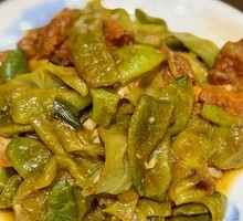 Stewed Pork Ribs with Green Beans