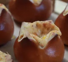 Cheese Pretzel Ball