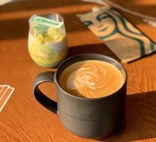Cherry Blossom Strawberry Latte