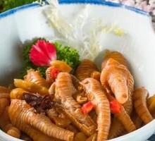 Spicy and Sour Chicken Feet