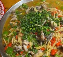 Young Ginger Stir-Fried Frog
