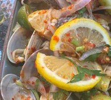Steamed and Marinated Clams