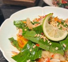 Lemon Crushed Chicken Feet