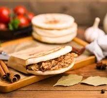 Roujiamo with Half-Fat Pork