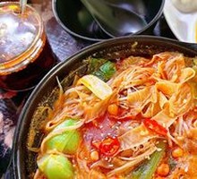 Beef Hot Pot with Spicy Sauce