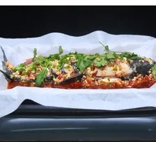 Garlic Roasted Qian Fish