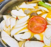 Sour Radish Duck Bone Soup