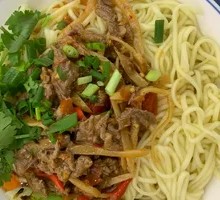 Sliced Beef Noodles with Young Ginger
