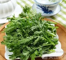 Chinese chrysanthemum greens