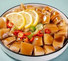 Thai Spicy Pork Trotter