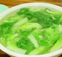 Baby Bok Choy and Soybean Soup
