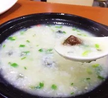 Freshly Boiled Century Egg and Pork Porridge