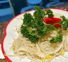 Wu Ming's Thousand-Layer Tripe