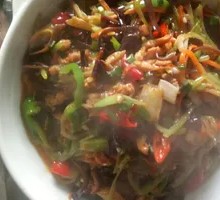 Fish-Flavored Shredded Pork Rice Bowl