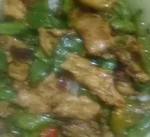 Green Pepper and Pork Rice Bowl