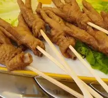 Braised Chicken Feet with Tiger Skin