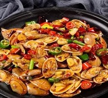 Spicy Stir-Fried Clams