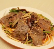 红油牛肉
