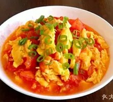 Tomato and Egg Stir-Fry