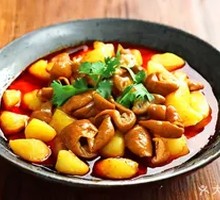 Stewed Intestines with Potatoes