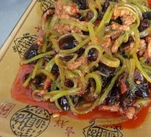 Fish-Flavored Shredded Pork