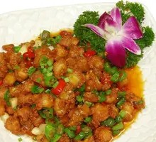 Xiang-Style Stir-Fried Chicken