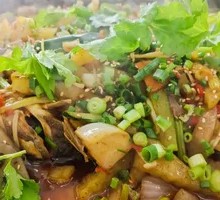 Grilled Qian Fish with Pickled Pepper Flavor