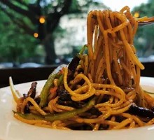 Black Pepper Beef Spaghetti