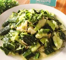 Garlic Cucumber Salad