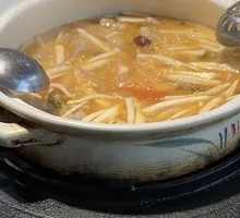 Sour Soup Duck Hot Pot