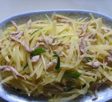 Shredded Pork with Potatoes