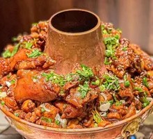 Pork Trotter and Chicken in Copper Pot